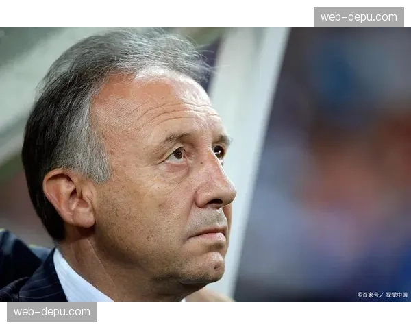 专访皇马体能教练平图斯：谈现代足球周期化训练与比赛跑动峰值调控